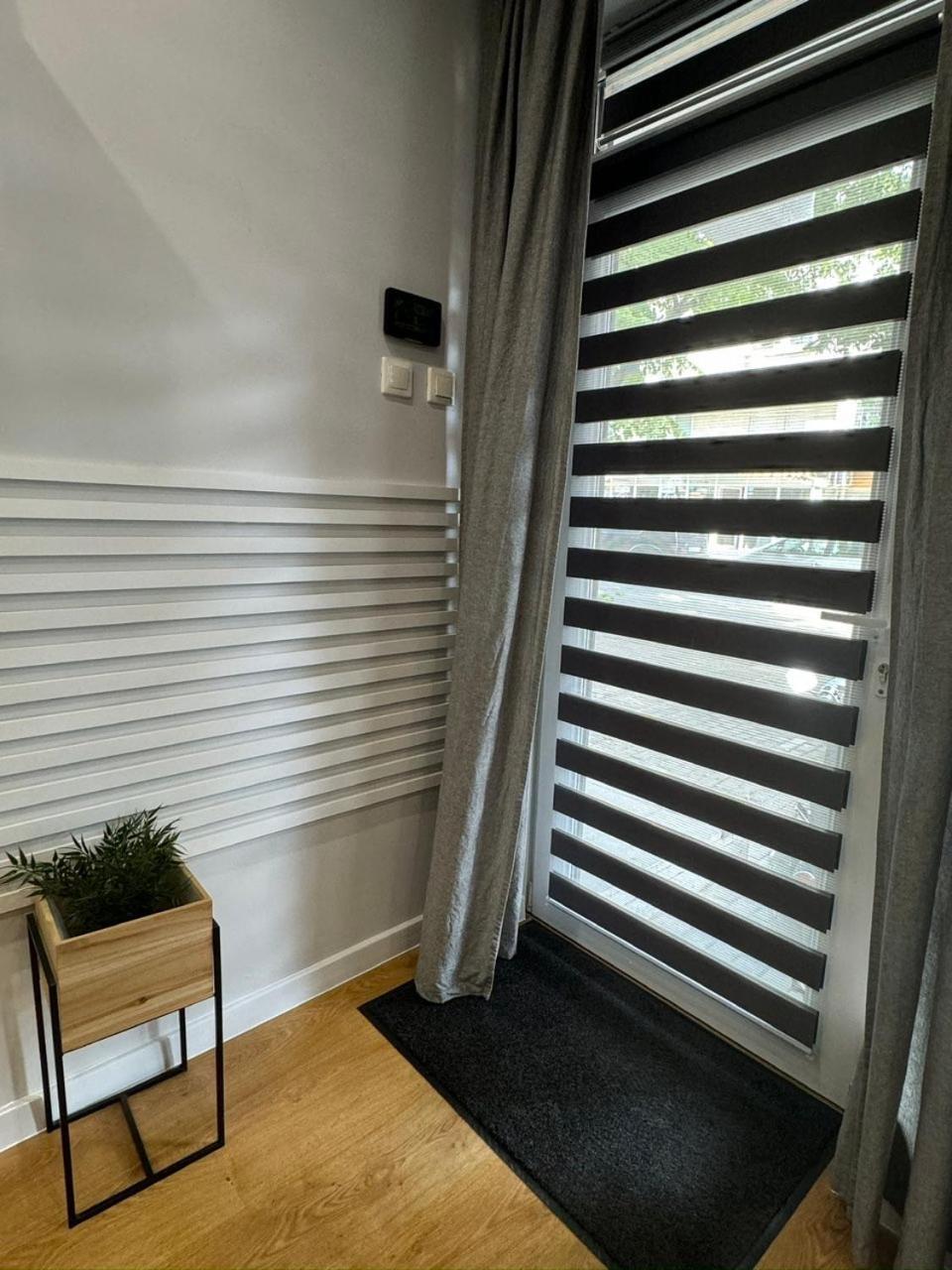 Ferienwohnung Casa Raffaelo Burgas City Exterior foto